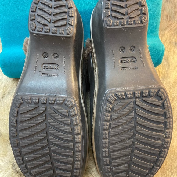 Crocs - Picture 2 of 4